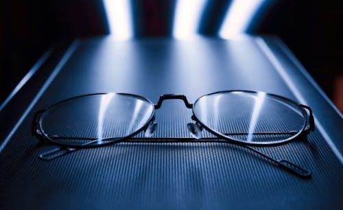 OEM vs. ODM Smart Glasses: Which Manufacturing Model Fits Your Business?